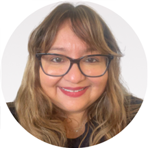 Flor Martinez, LMFT