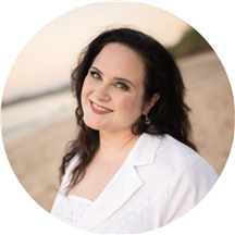 Georgeann McKnight, CMFT