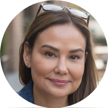 Gloria Cardona, LPC