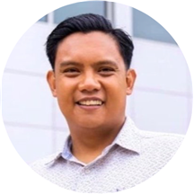 Juen Arzadon, APCC, AMFT