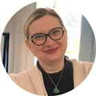 Laura Cavicchi, LPC