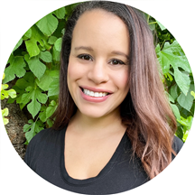 Lesli Fillak, LMFT