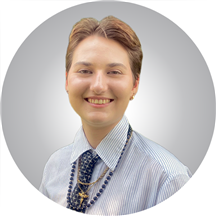 Lilly Barr, LSW