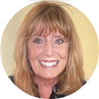 Lola Haag, LMFT