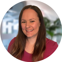 Nici Barker, LPC