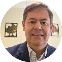 Oscar Reyes, LPC