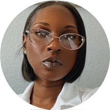 Perranesha Holifield, LMFT