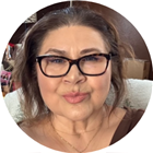 Reyna Elizabeth Munoz, LCSW