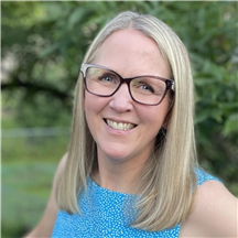 Robin Riggs, LICSW