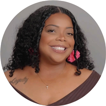 Tiyahnni Moses, LMSW