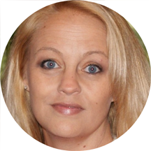 Traci Munden, LCSW