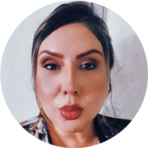 Vanessa Villa, LMFT