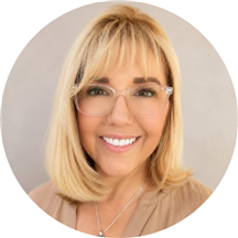 Yvette Diaz de Tuesta, LCSW