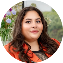 Alejandra Reyes, LCSW