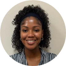 Alexzandria Summers, LMSW