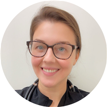 Ali Zentgraf Era, NP