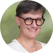 Beatriz Floriano, PMHNP-BC, NP, MSN