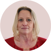 Christina Relis, LMFT