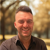 Christopher Lauzon, LICSW