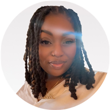 DeAshla Miller, LMFT