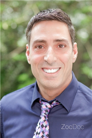 Dr. Adam Nachmias, DC