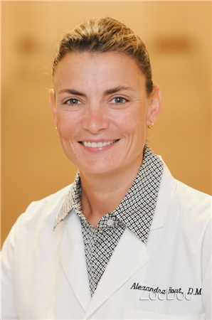 Dr. Alexandra Raut, DMD