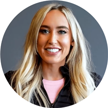 Dr. Alyssa Holum, DC