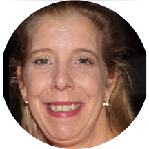 Dr. Ana Knolla, DC