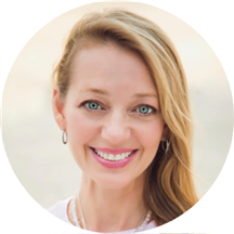 Dr. Annemarie Leclair, DC