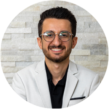 Dr. Avrekh Ariyev, DDS
