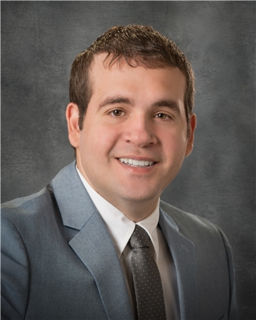 Dr. Axel Martinez, MD