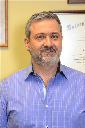 Dr. Behzad Amin, DDS