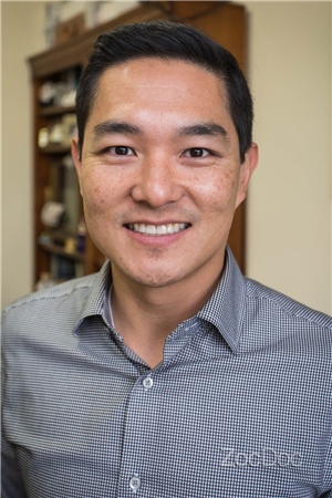 Dr. Calvin (Kook Sung) Lee, DMD