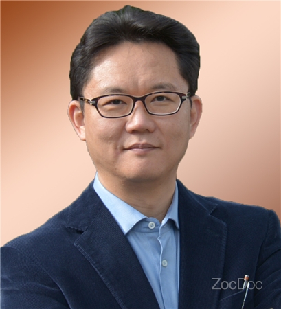 Dr. Christopher Ahn, DDS
