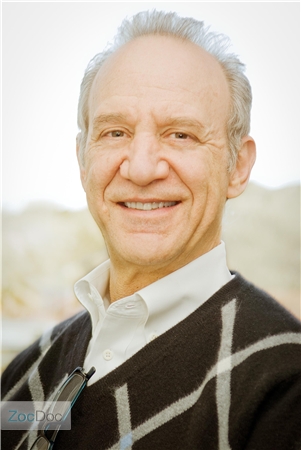 Dr. Daniel Zacharias, MD