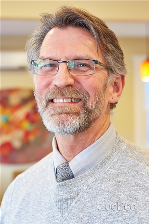 Dr. Dennis Hartung, MD