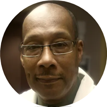 Dr. Derek Stephens, DDS