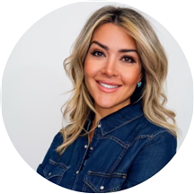 Dr. Dorsay Nia, DDS