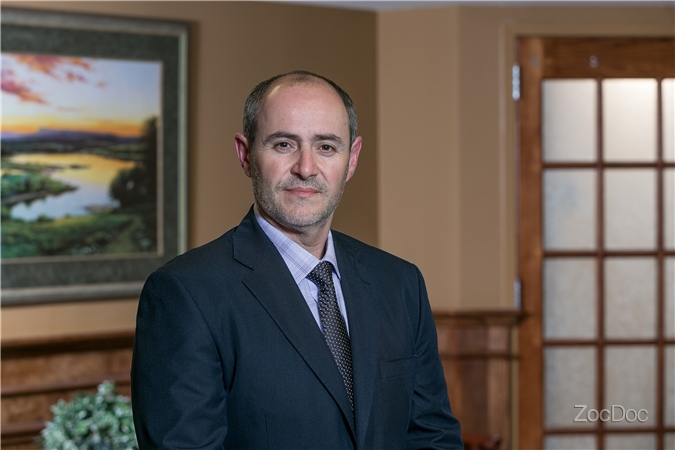 Dr. Edward Novik, MD