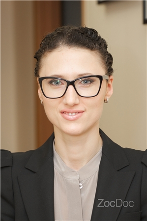 Dr. Elaina Moyshelis, OD