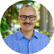 Dr. Elias Ruiloba, MD