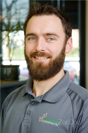 Dr. Erik Hensel, DC