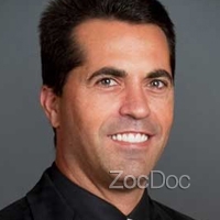 Dr. Ettienne Van Zyl, DDS