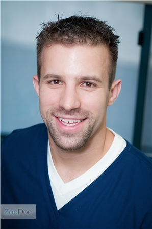 Dr. Gennadiy Kravets, DMD