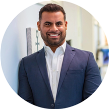 Dr. Hans Almanzar, DDS, FICOI