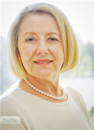 Dr. Isabella Sperling, MD