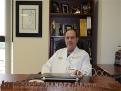 Dr. Jorge Fernandez, MD