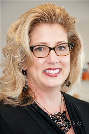 Dr. Julia Emery, OD