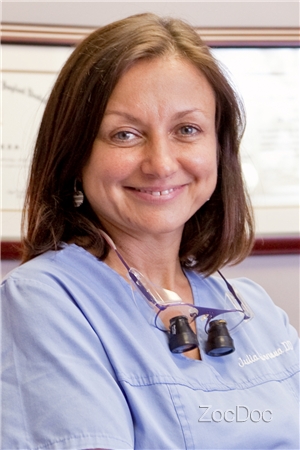 Dr. Julia Smirnova, DDS