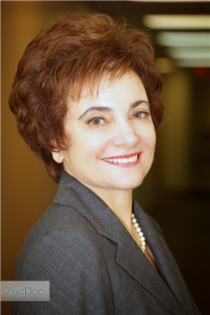 Dr. Juliana Cinque, MD